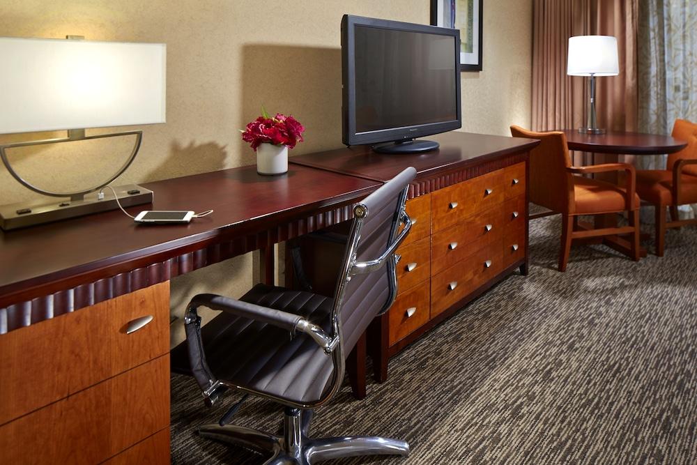 Anaheim Portofino Inn & Suites Esterno foto