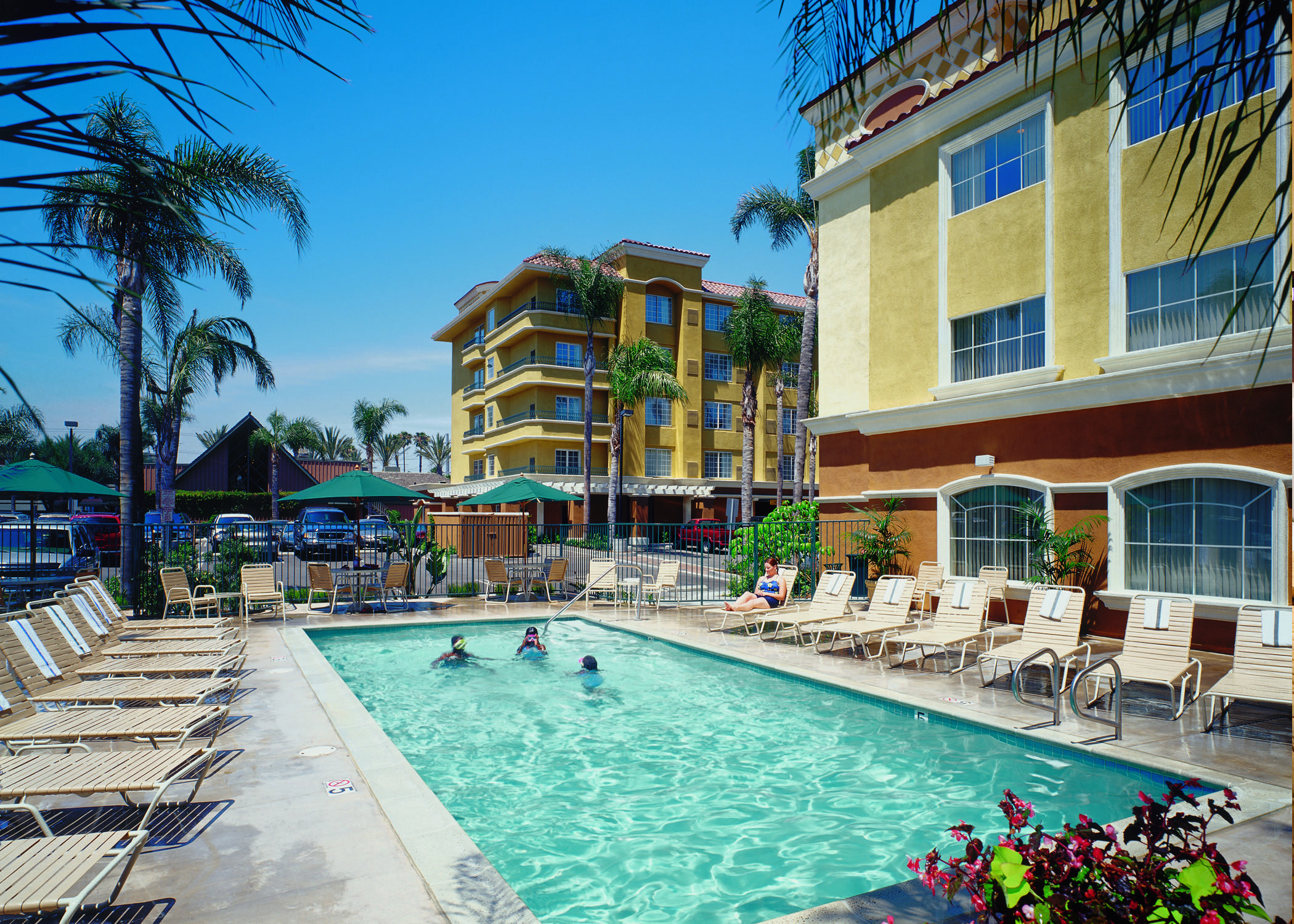 Anaheim Portofino Inn & Suites Esterno foto